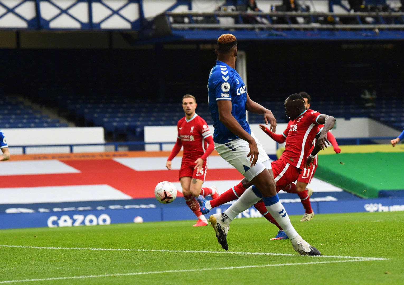 让我们拭目 让我们拭目